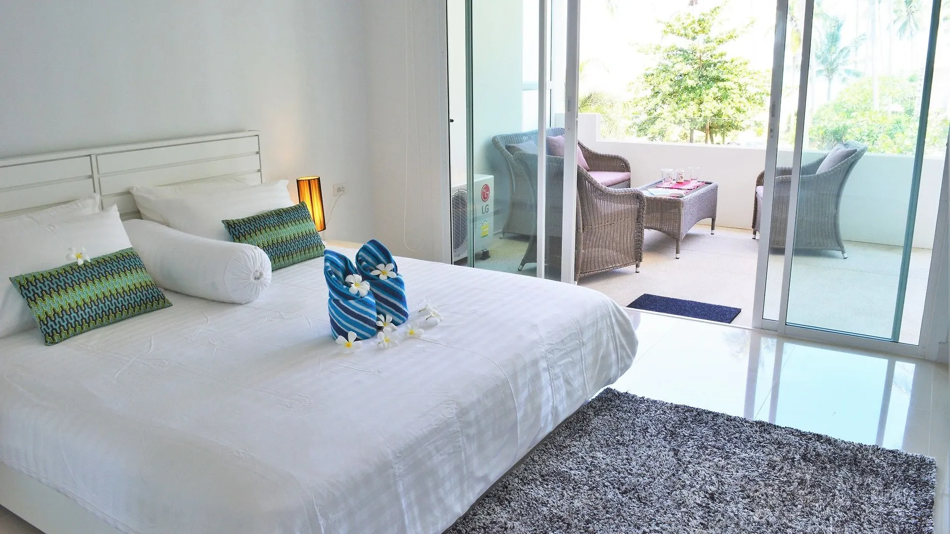 Coconut Bay Club Suite 201 Ko Lanta 3*,  Thailand