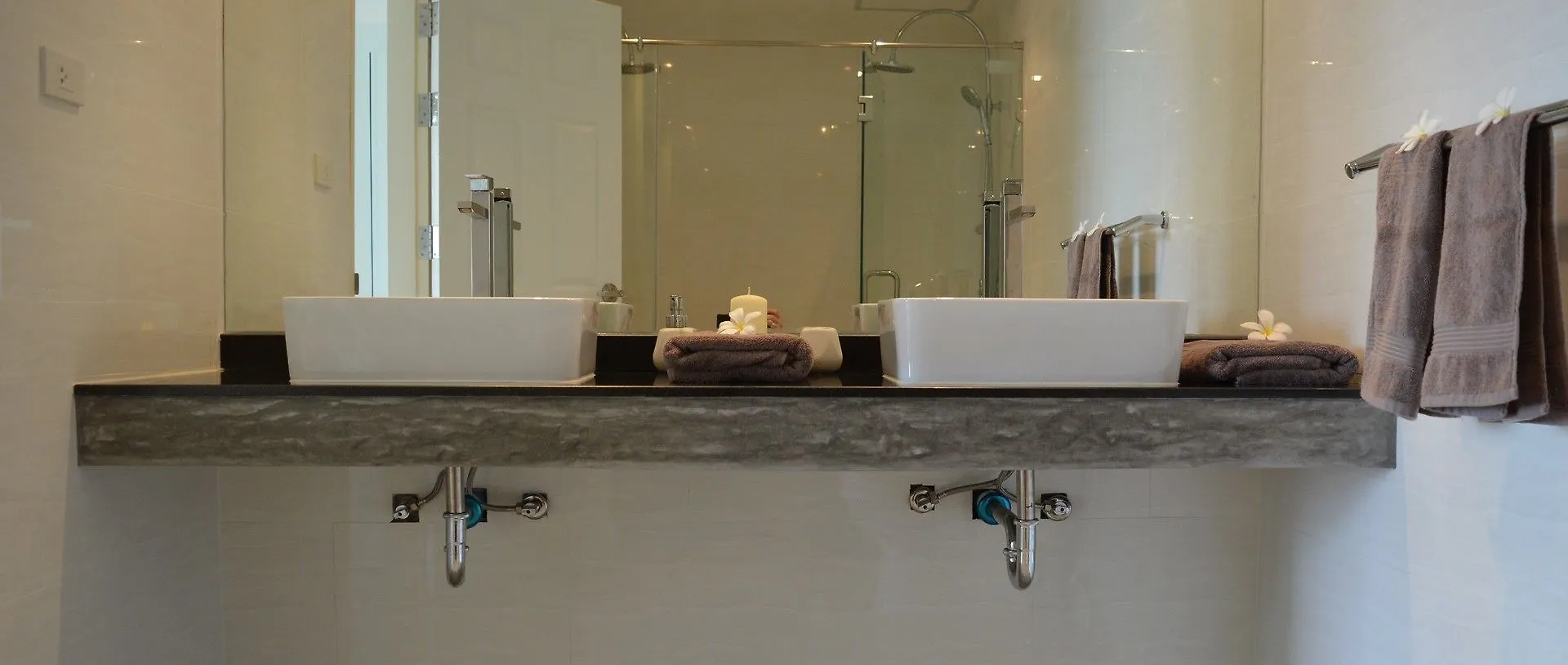 Coconut Bay Club Suite 201 Ko Lanta