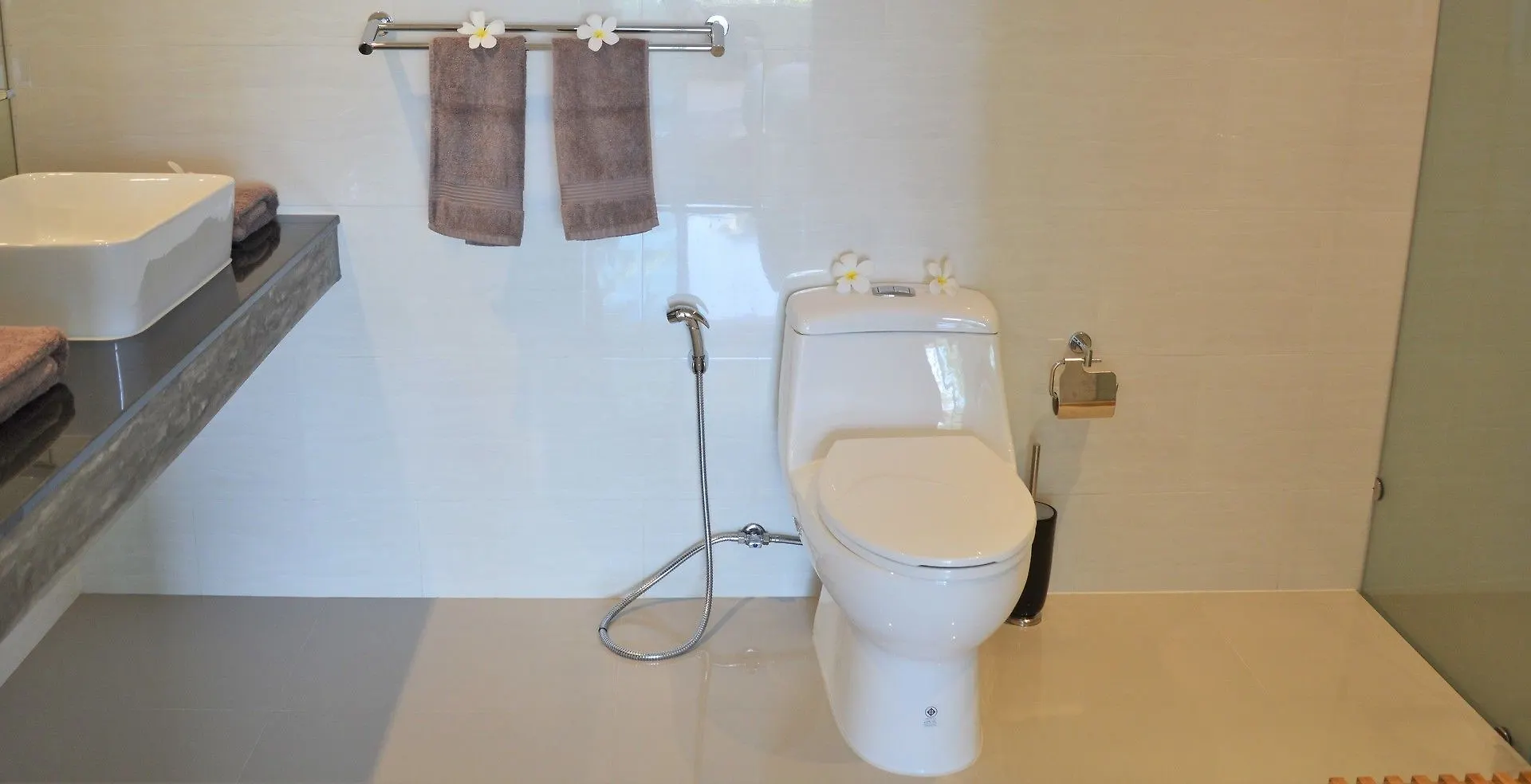 Coconut Bay Club Suite 201 Ko Lanta